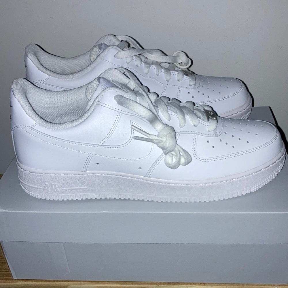 Nike Air Force 1 “triple white “